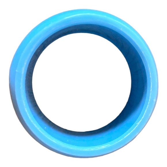 𝅺SET of 8 Vintage 1980's Baby Powder Pastel Blue Acrylic Napkin Rings - Picture 3 of 7